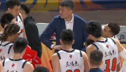 九游体育-CBA最新消息！广东男篮球票滞销，张庆鹏帅位不稳，上海两将复出