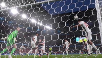 九游官网-【观察】欧洲杯爱攻才会赢！“勇敢的心”助意荷比圈粉