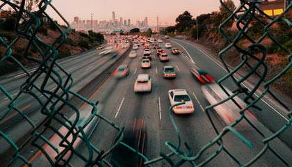 英国政府发出复赛风险警示:英超最好找个中立场踢